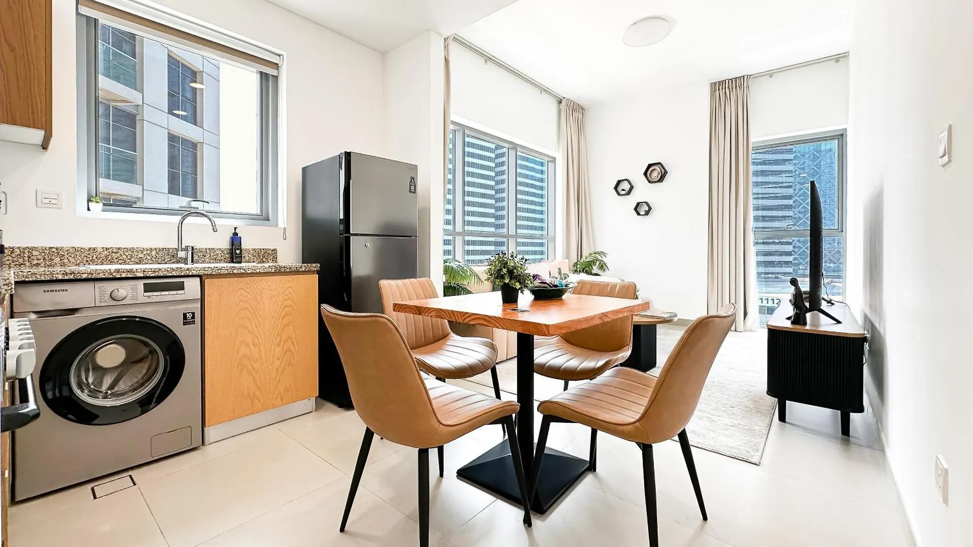 Trophy - Downtown Skyline Sanctuary Suite Dubai